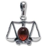 Pandantiv talisman argint cu piatra naturala de ambra (chihlimbar), semn zodiacal Balanta